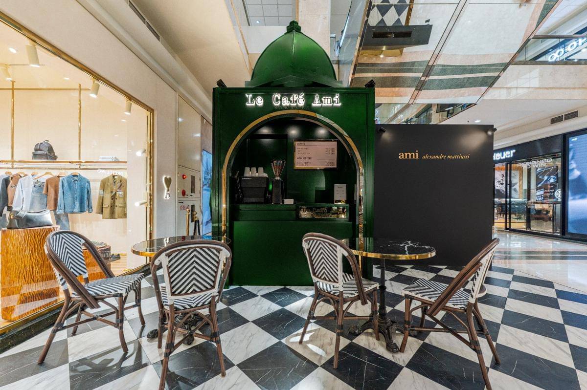 Ami Paris - Le Cafe Kiosk Ami (4).jpg
