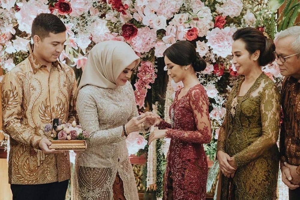 ilustrasi lamaran (pinterest.com)