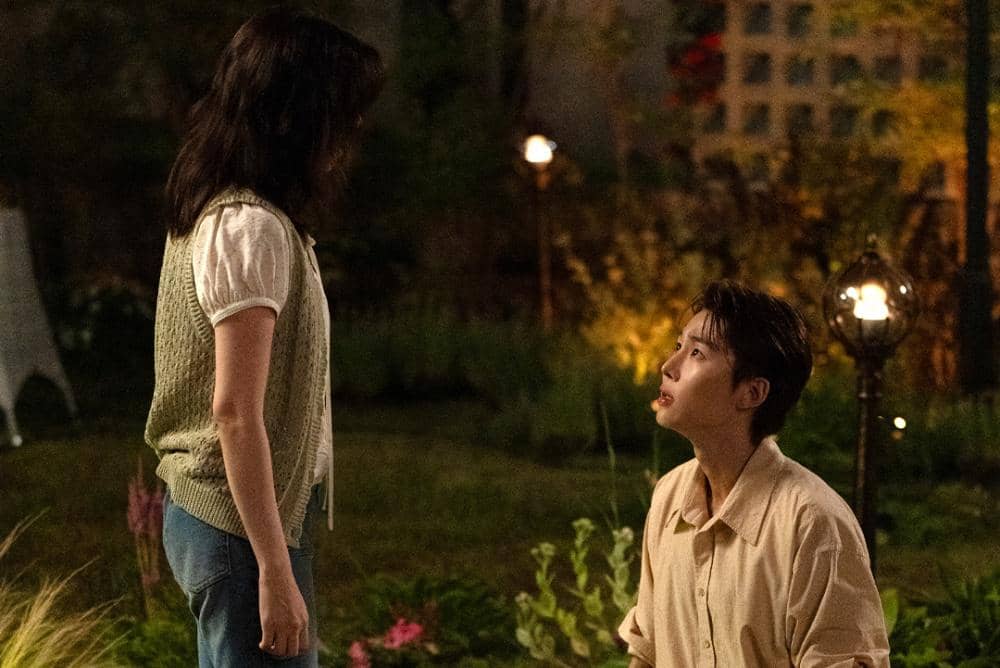 가짜 남편 최우식 VS 바람피운 전 약혼자 서범준ㄴ 당연히 우주를 고를게요,,ㅎSBS 새 금토드라마 우주메리미☞ 10월 10일 [금] 밤 9시 50분 첫 방송Copyrigh (1).jpg