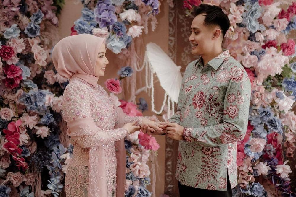 ilustrasi lamaran (instagram.com/seduaa)