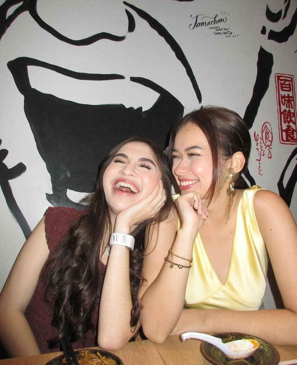 Persahabatan Elina Joerg dan Rebecca Klopper