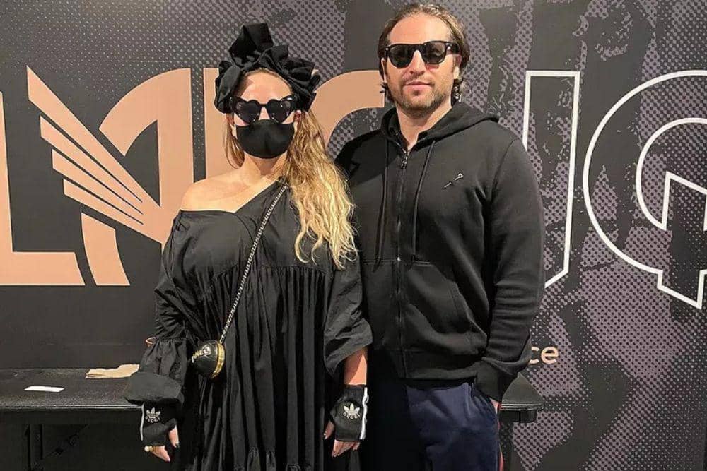 Sia Furler dan Dan Bernad