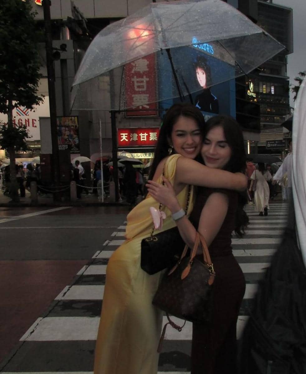 Persahabatan Elina Joerg dan Rebecca Klopper