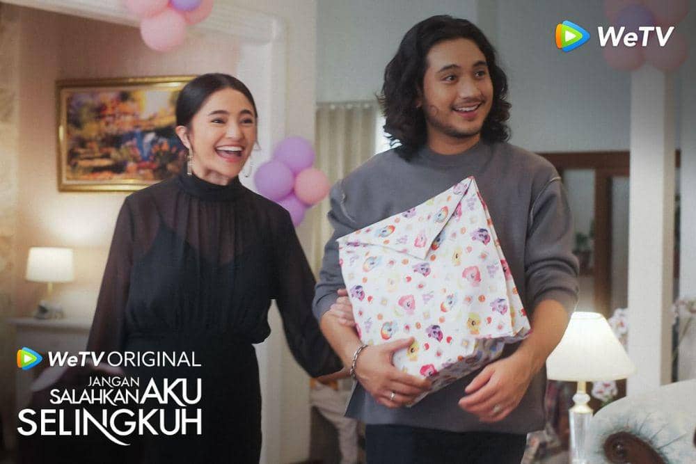 Pasangan Giorgino Abraham di Series