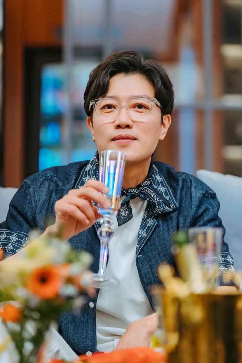 [Prime Video] Confidence Queen — Stills (7).jpg