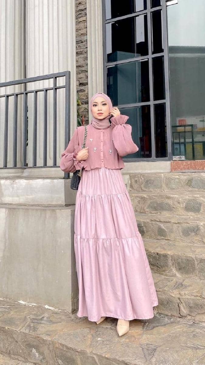 Pink on pink hijab mauve