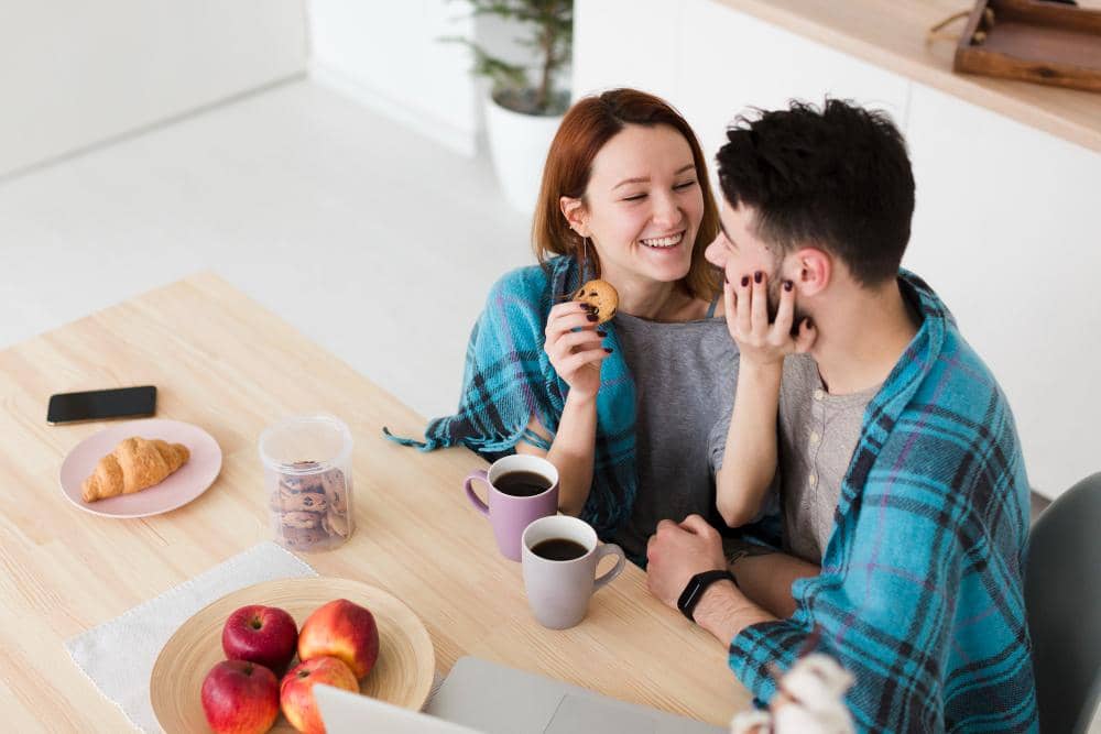 ilustrasi pasangan romantis (freepik.com/freepik)