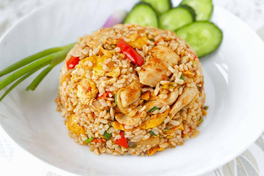 Ilustrasi nasi goreng shirataki. (thatspicychick.com)