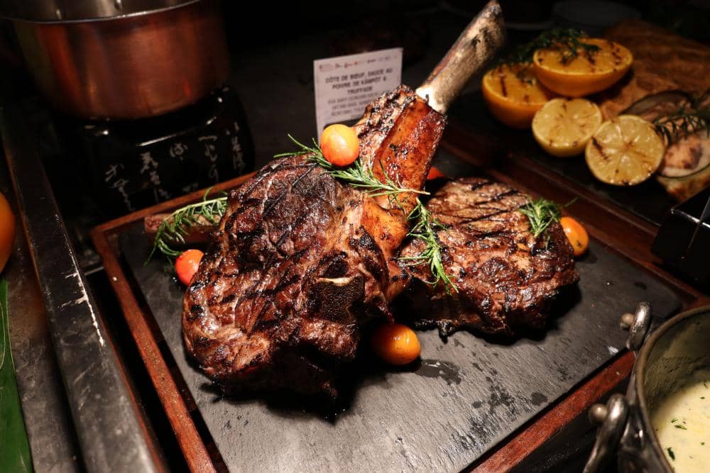 Côte de bœuf sauce au poivre de Kâmpôt & Truffade - 01.JPG