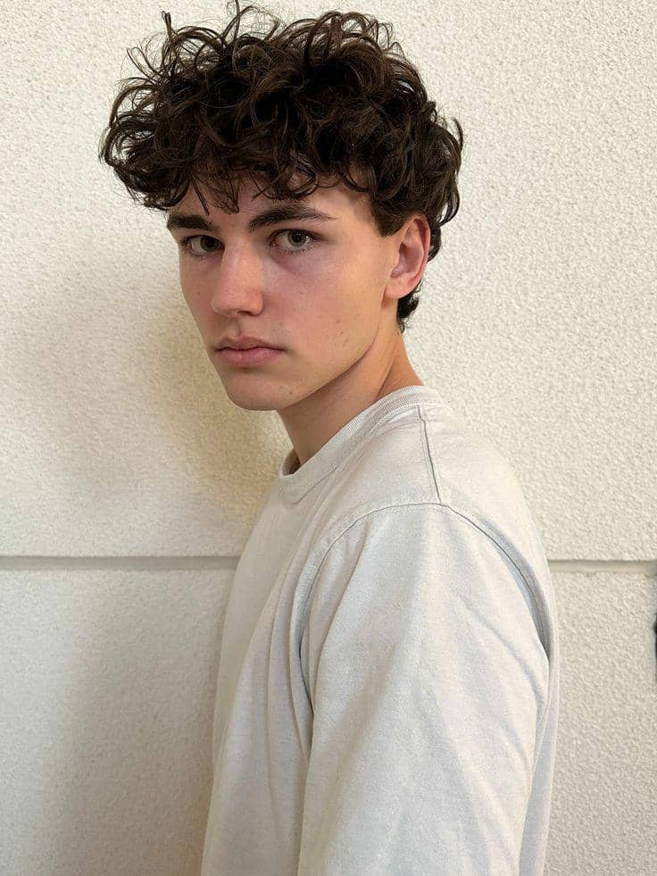 Messy Curly Fringe Baru