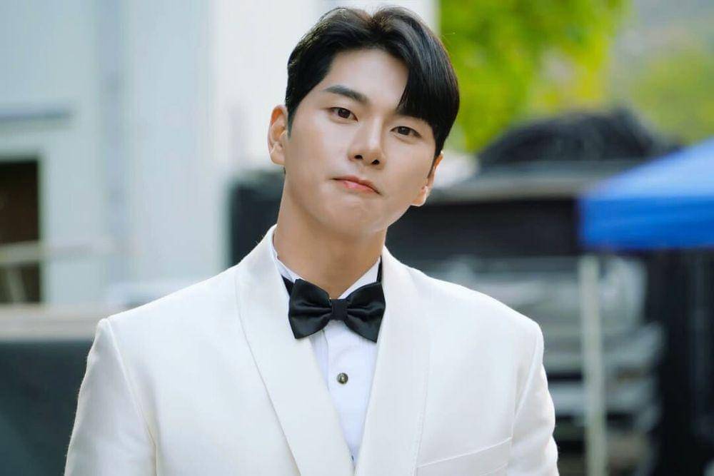 Skandal Tuduhan Pelecehan Seksual Lee Yi Kyung