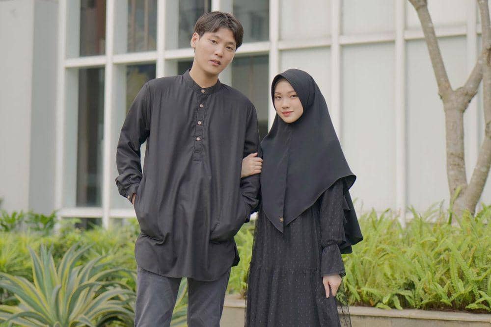 Kronologi Dugaan Perselingkuhan Julia Prastini