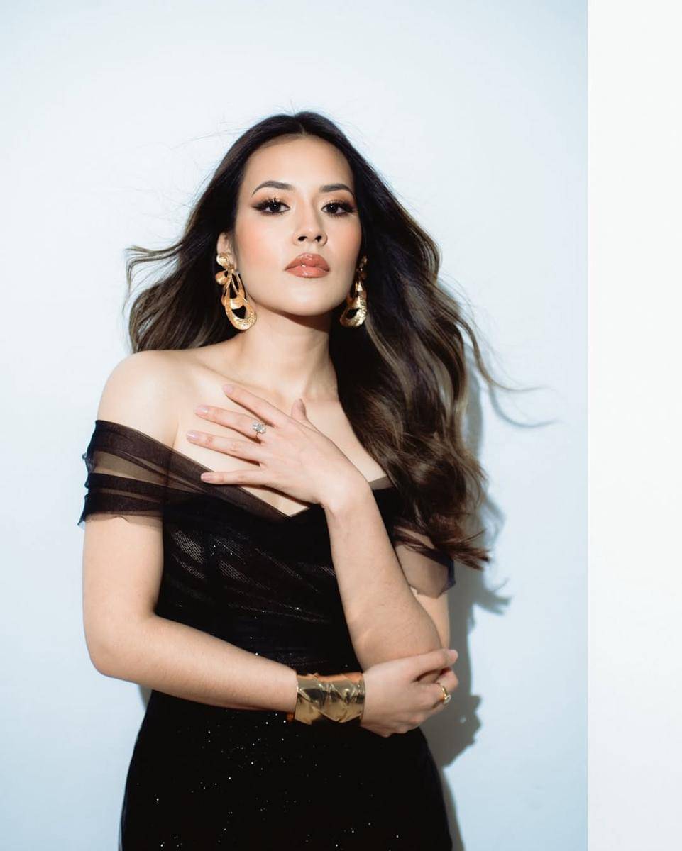profil dan biodata Raisa