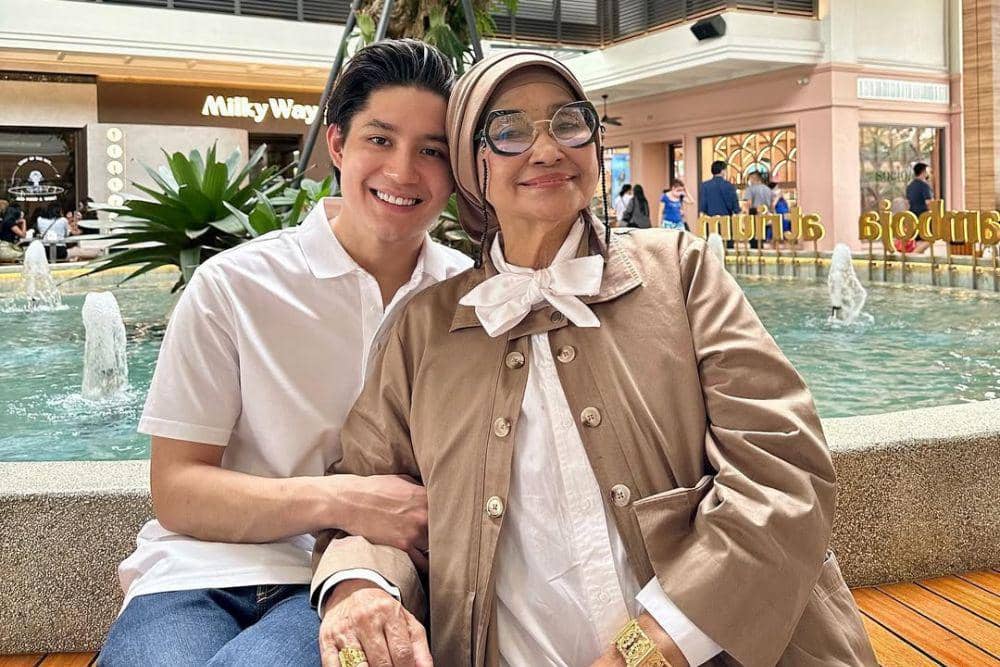 Fakta Keluarga Teuku Rassya