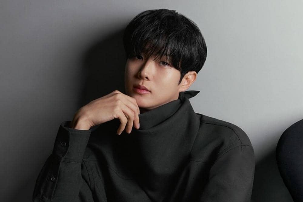 Global ambassador Choi Woo Shik brings effortless charm in the latest GQ Japan cover story - a m (1).jpg