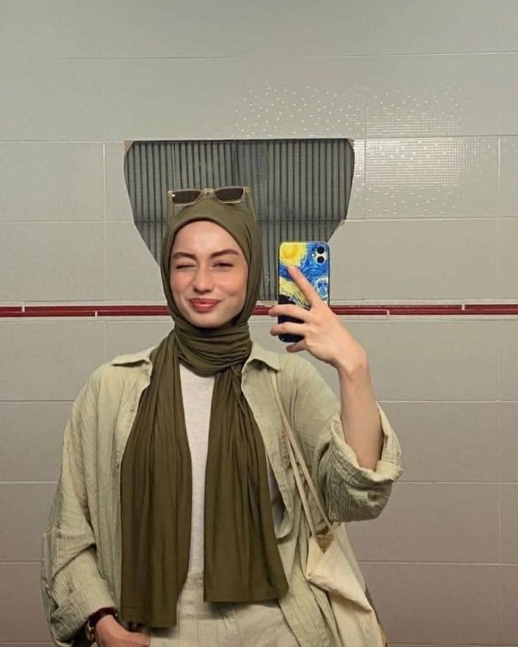 baju sage cocok dengan jilbab warna apa