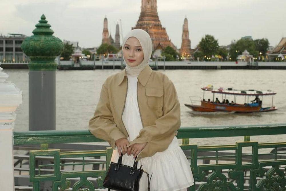 Ini Klarifikasi Julia Prastini Terkait Perselingkuhannya