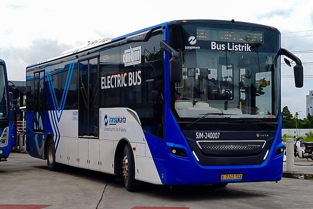 Tarif Transjakarta Naik.jpg