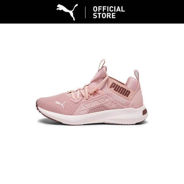 sepatu olahraga wanita yang ringan