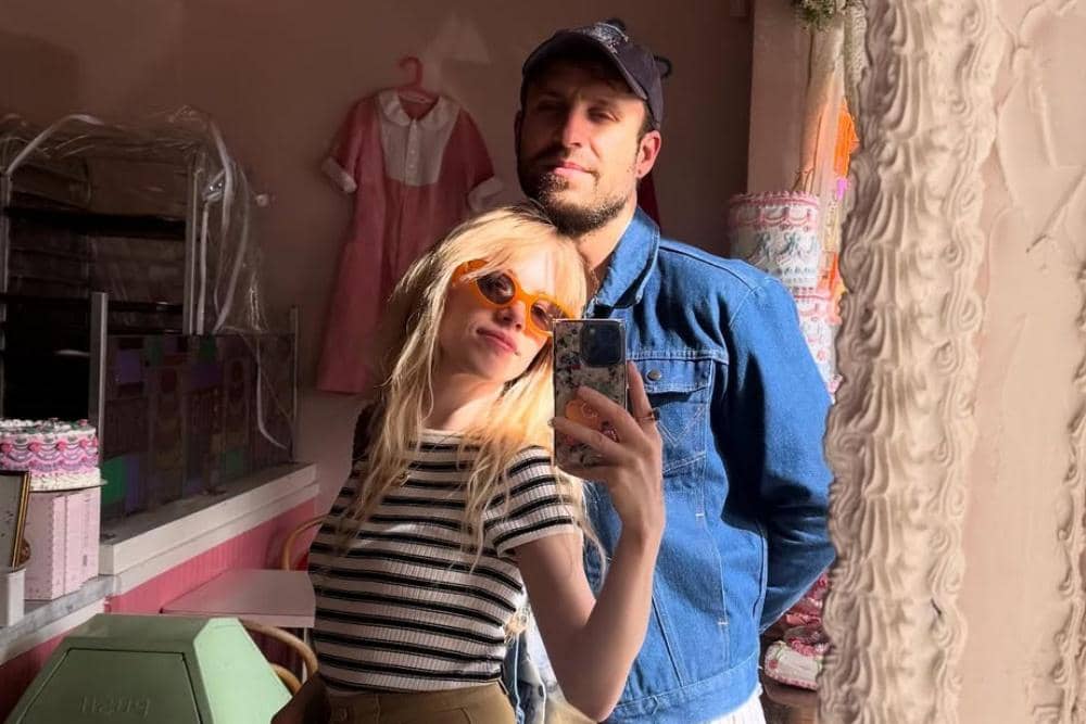 Verdicts still out on whether or not I’m a baker. Can’t tell if this cake I made looks awful or .jpg