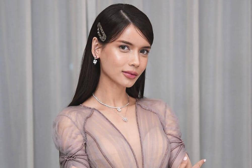 instagram.com/sabrinachairunnisa_