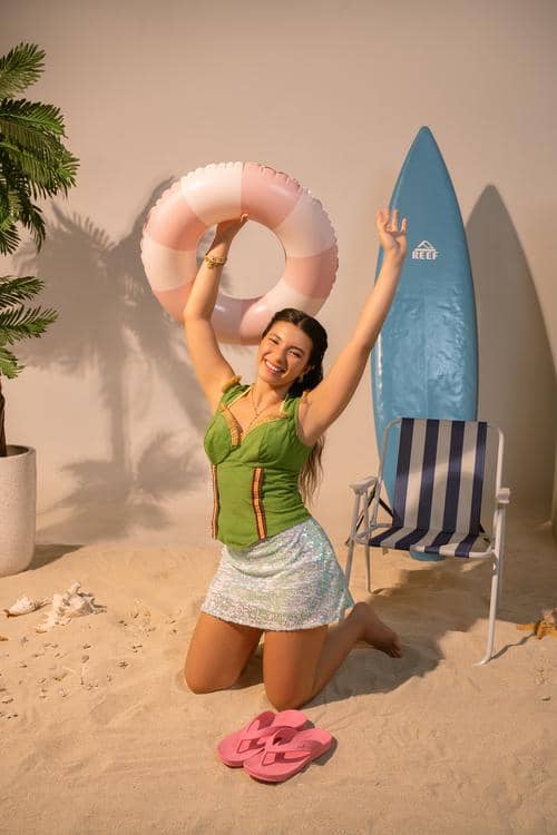 Shaloom with Water Court Hot Pink.jpg