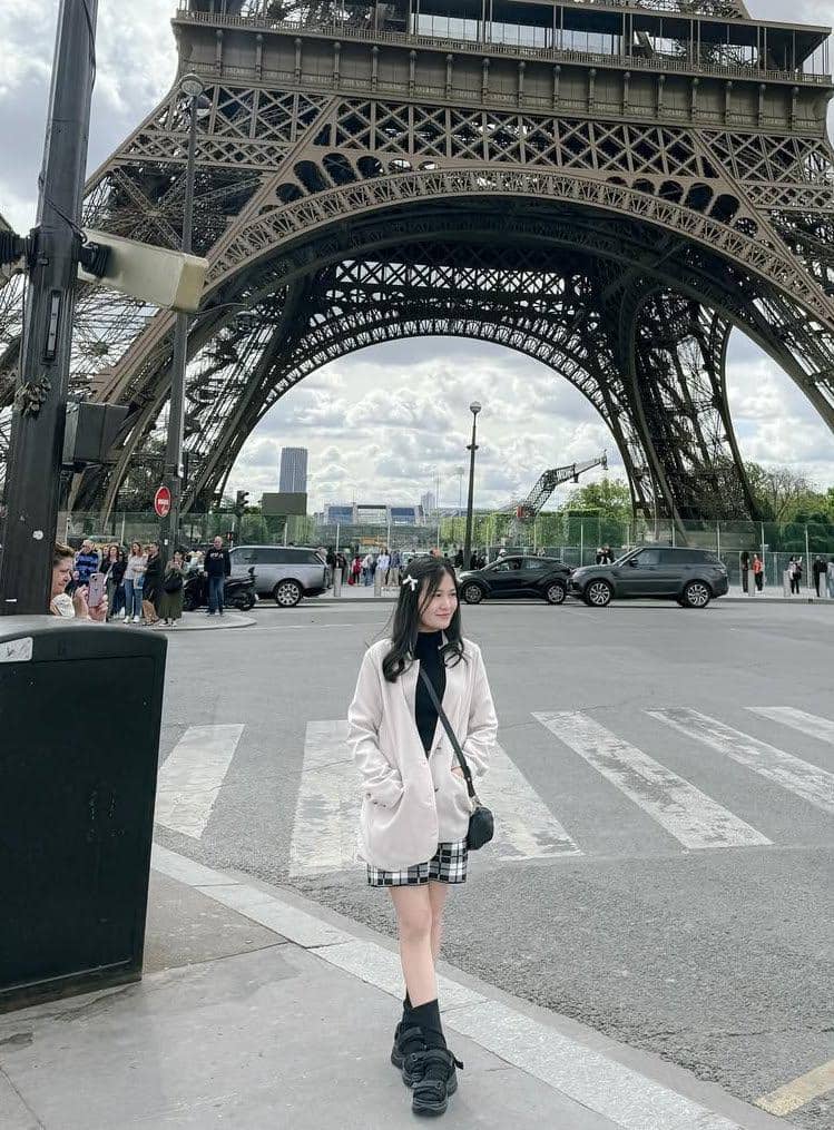 instagram.com/vivian.indrawaty