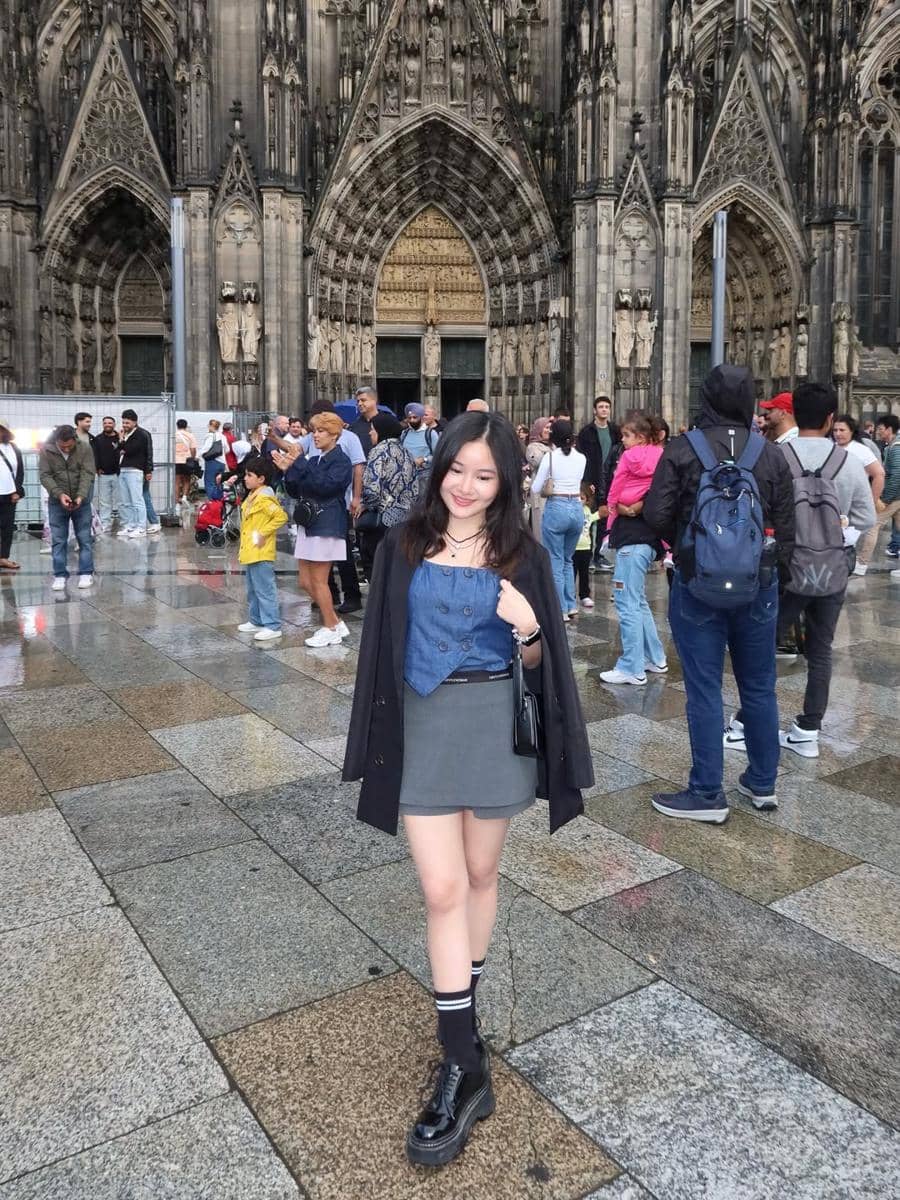 instagram.com/vivian.indrawaty