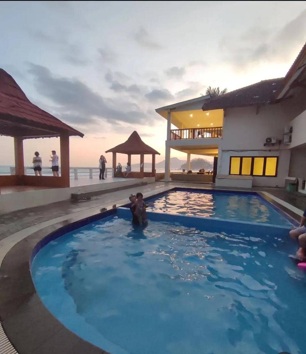 WhatsApp Image 2025-11-02 at 15.59.57.jpeg