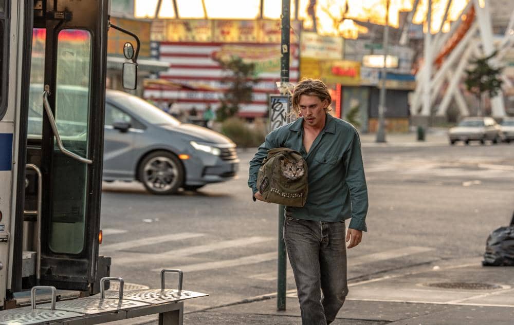 Caught Stealing 20.jpg