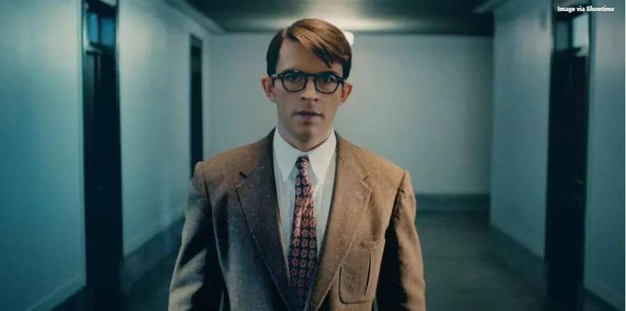 Jonathan Bailey 4.jpg