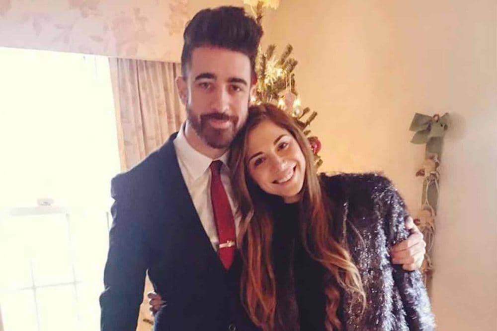 Christina Perri dan Paul Costabile Cerai