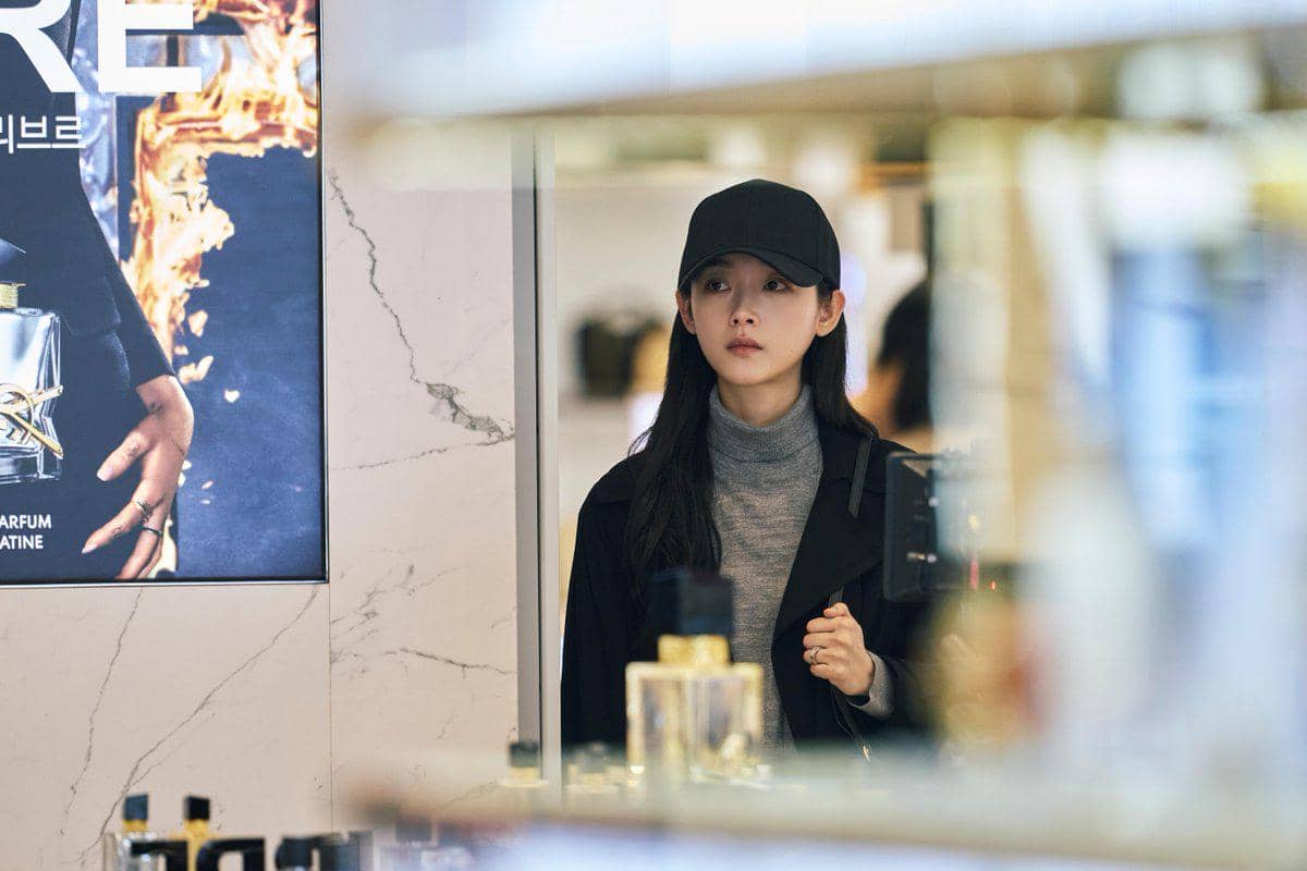 Cuplikan adegan As You Stood By