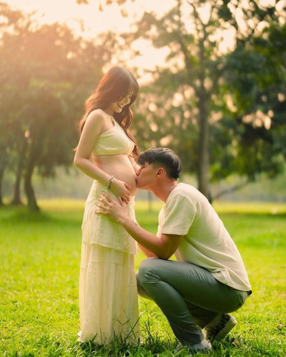 Potret Maternity Shoot Nita Vior dan Vincent Kosasih