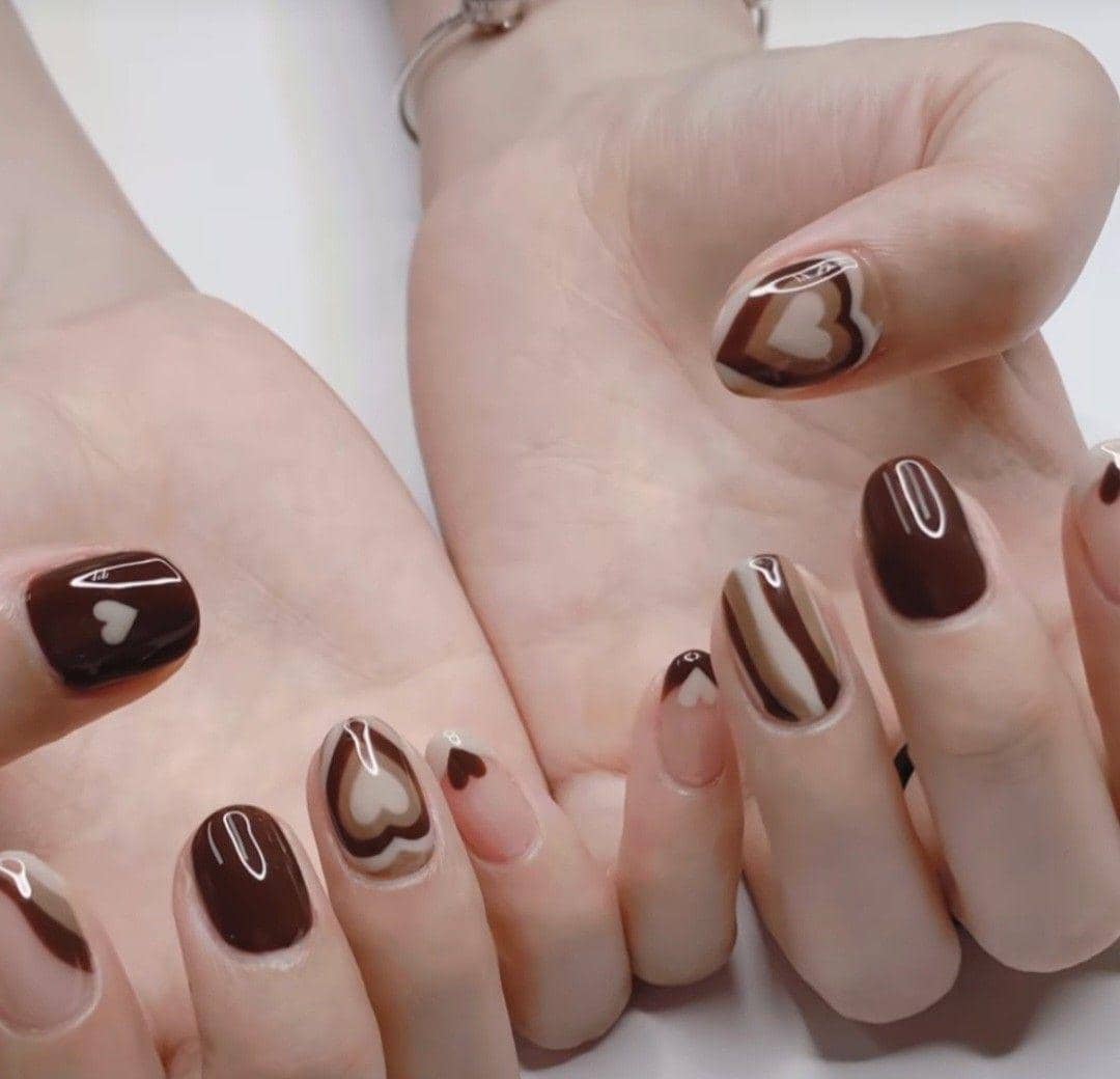 inspirasi nail art nuansa cokelat
