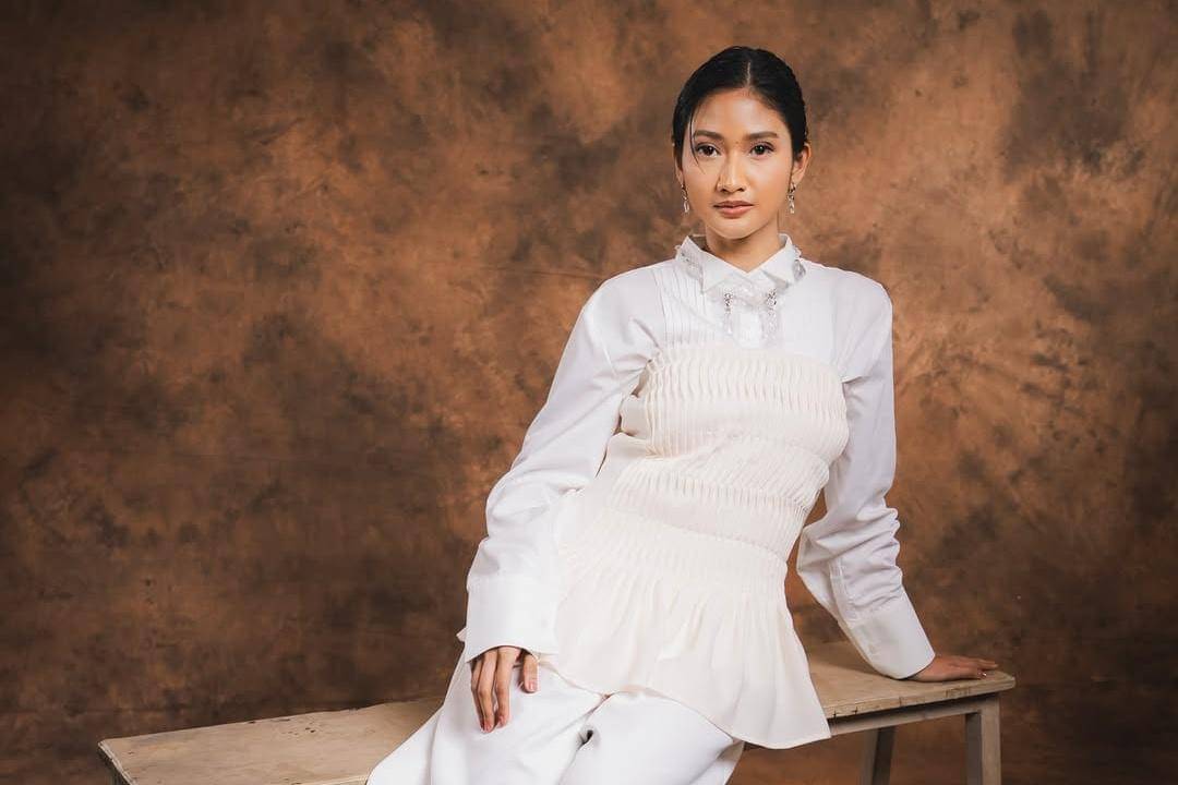 Claresta Taufan 1.jpg