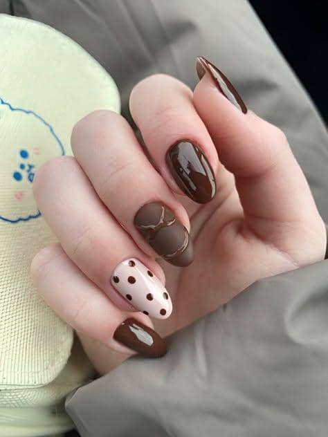 inspirasi nail art nuansa cokelat