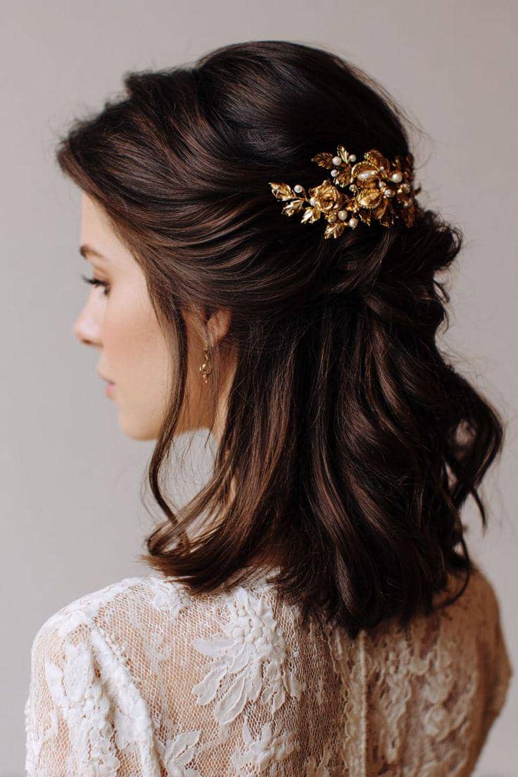 ide styling rambut dengan hair comb