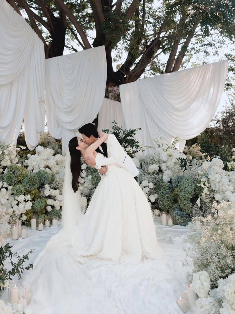 Potret Pernikahan Davika Hoorne dan Ter Chantavit