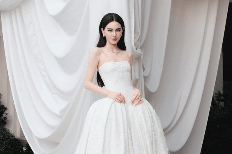 Gaun Pengantin Gucci Davika Hoorne