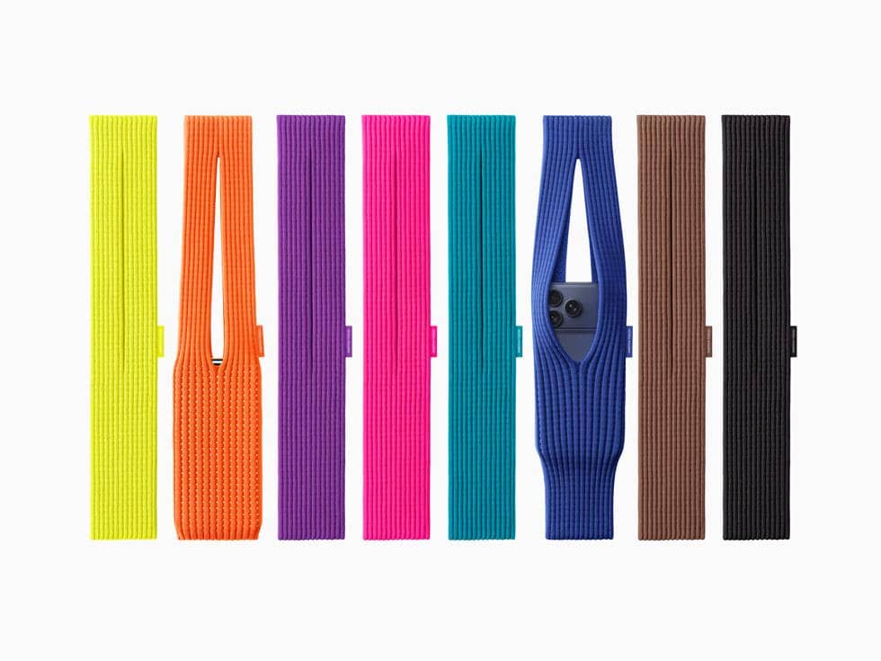 Apple-iPhone-Pocket-and-ISSEY-MIYAKE-short-strap-colors_big.jpg.large.jpg