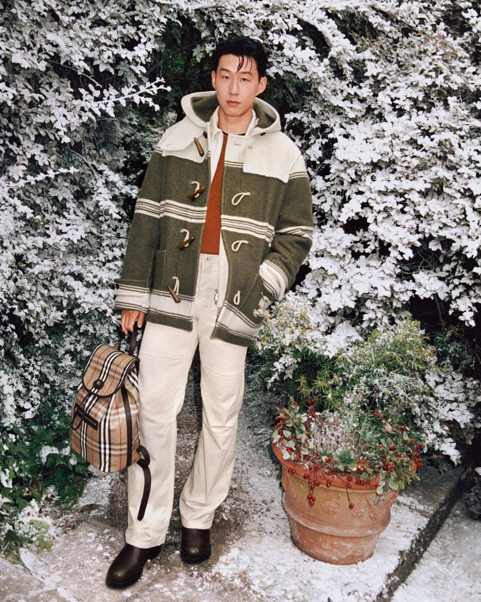 Burberry Festive 2025 Campaign Stills(3).jpg