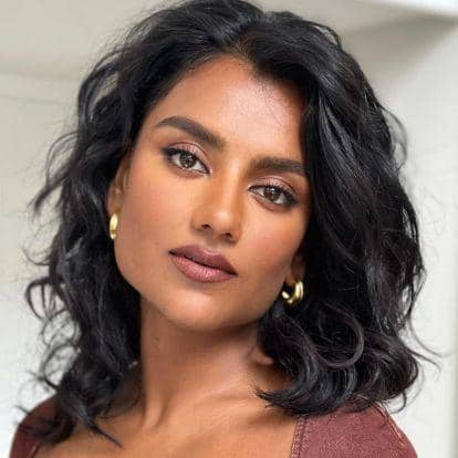 inspirasi makeup wisuda untuk kulit sawo matang