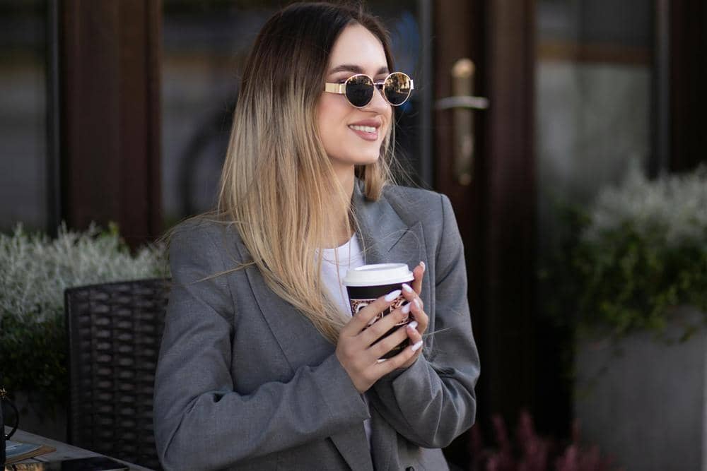 ilustrasi perempuan percaya diri (pexels.com/Lara Stratiychuk)