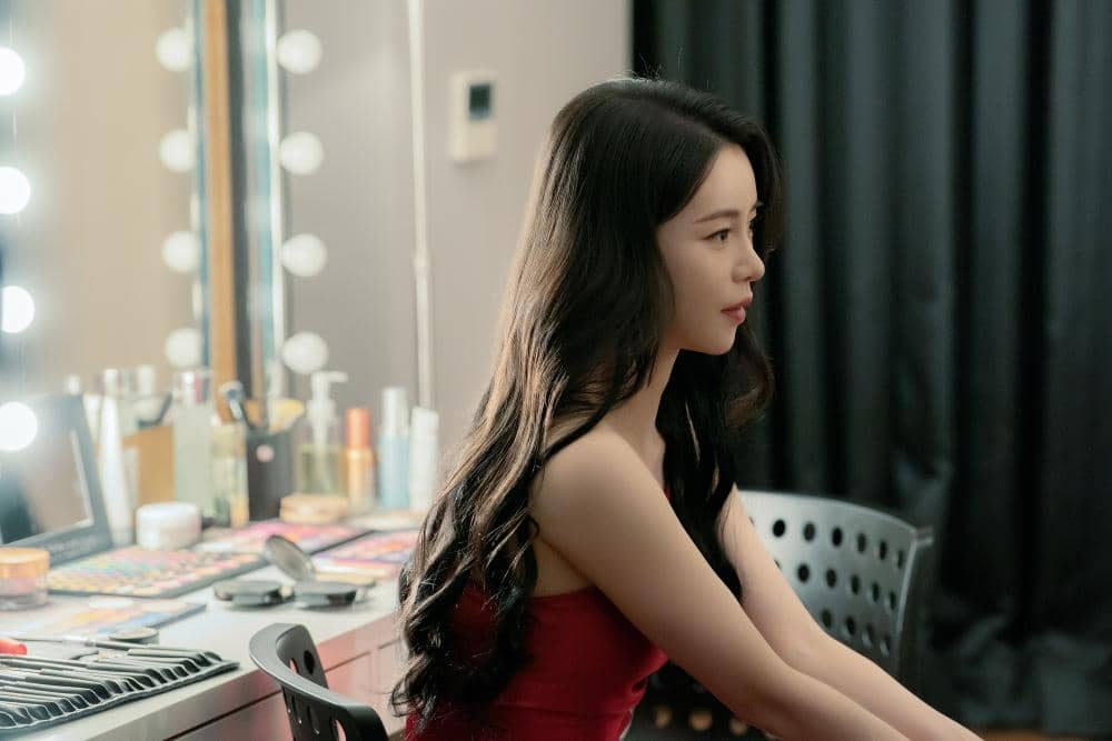 [NEW] [Prime Video] Nice to Not Meet You – Stills (42).jpg