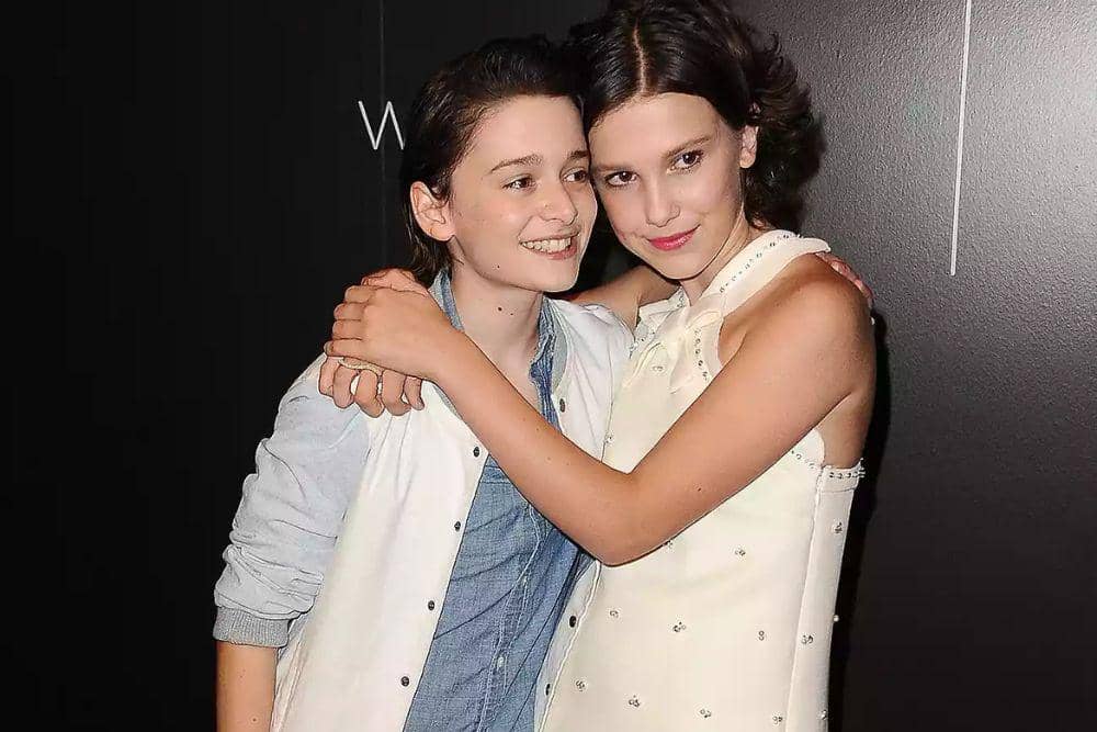 Fakta Persahabatan Millie Bobby Brown dan Noah Schnapp