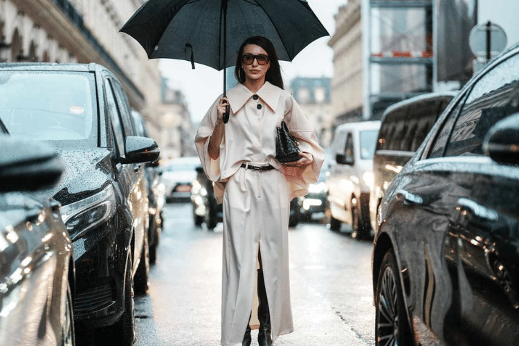 Cover Hujan Street Style - instyle.com.png