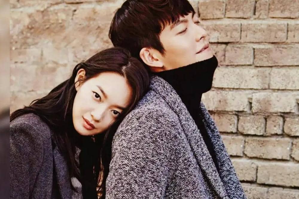 Shin Min Ah dan Kim Woo Bin sudah berkencan selama 10 tahun