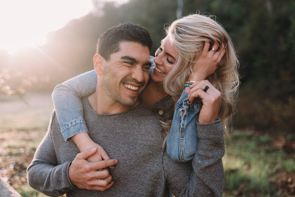 ilustrasi pasangan romantis (pexels.com/Lauren Hogue)