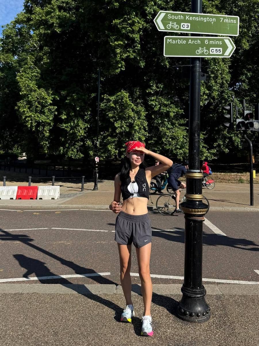 Running Vest dan Celana Pendek